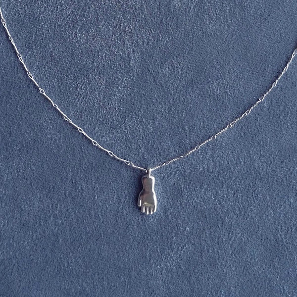 SALE E PEPE Sterling Silver Palm Pendant Necklace SEP-SP01N02-YIN Silver